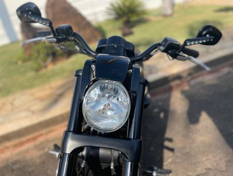 Harley V-ROD 10th ANNIVERSARY EDITION VRSCDX