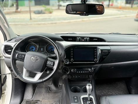 Toyota Hilux CD SRV 4x4 2.8 TDI Diesel Aut.