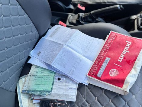 Fiat Punto ATTRACTIVE 1.4 Fire Flex 8V 5p