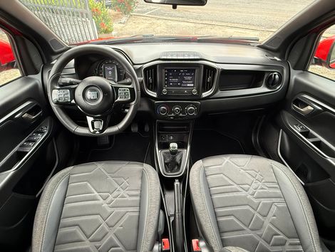 Fiat Strada Volcano 1.3 Flex 8V CD