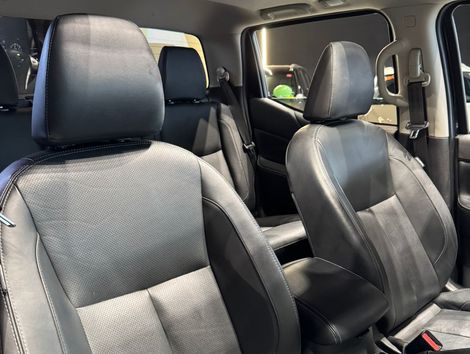 Nissan Frontier LE CD 4x4 2.3 Bi-TB Diesel Aut.