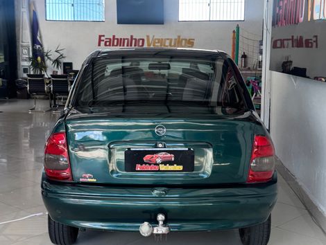 Chevrolet Corsa Sedan GLS 1.6 MPFI 4p