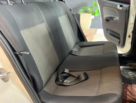 VolksWagen VOYAGE TREND 1.6 Mi Total Flex 8V 4p