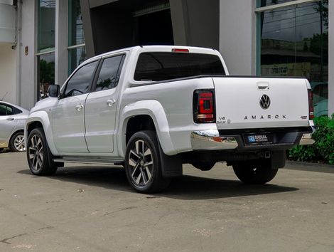 VolksWagen AMAROK Highline CD 3.0 4x4 TB Dies. Aut.