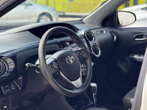 Toyota ETIOS XS 1.5 Flex 16V 5p Aut.