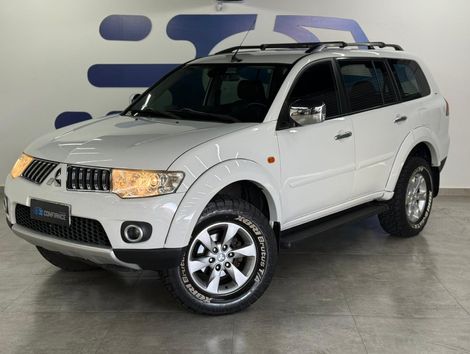 Mitsubishi Pajero DAKAR HPE 3.2 4x4 T.I Dies 5p Aut