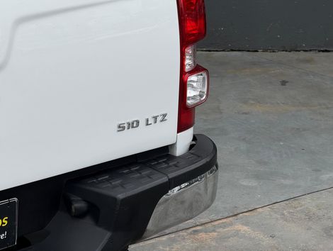 Chevrolet S10 Pick-Up LTZ 2.4 F.Power 4x2 CD