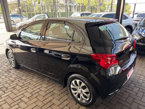 Chevrolet ONIX HATCH LT 1.0 8V FlexPower 5p Mec.