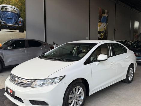 Honda Civic Sedan LXS 1.8/1.8 Flex 16V Aut. 4p