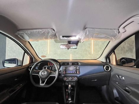 Nissan VERSA Advance 1.6 16V Flex Aut.