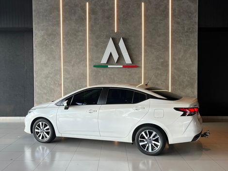 Nissan VERSA Advance 1.6 16V Flex Aut.