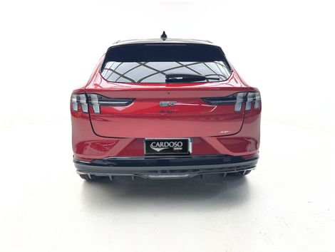 Ford Mustang Mach-E GT Performance (Elétrico)