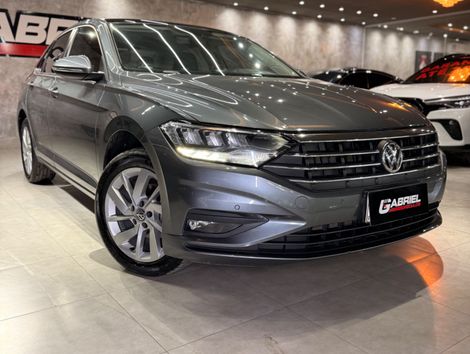 VolksWagen JETTA Comfort. 250 TSI 1.4 Flex 16v Aut.