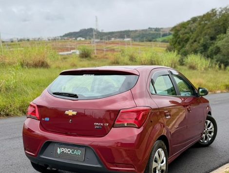 Chevrolet ONIX HATCH LT 1.4 8V FlexPower 5p Mec.