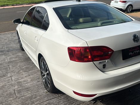 VolksWagen JETTA Highline 2.0 TSI 16V 4p Tiptronic