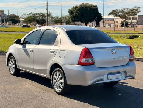 Toyota ETIOS X Plus Sedan 1.5 Flex 16V 4p Aut.