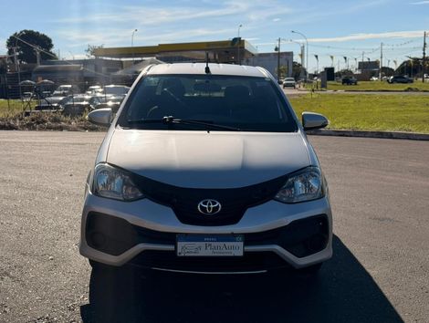 Toyota ETIOS X Plus Sedan 1.5 Flex 16V 4p Aut.