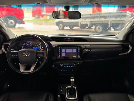 Toyota Hilux CD SR 4x4 2.8 TDI Diesel Aut.