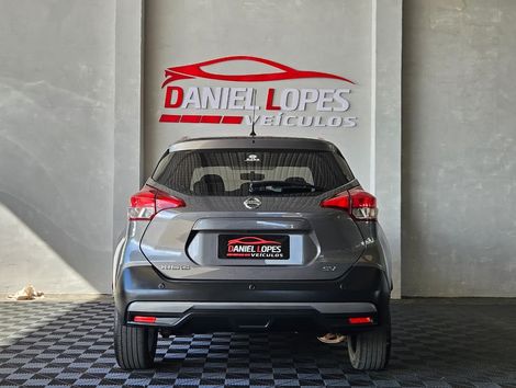 Nissan KICKS SV 1.6 16V FlexStar 5p Aut.