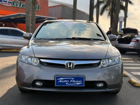 Honda Civic Sedan LXS 1.8/1.8 Flex 16V Aut. 4p