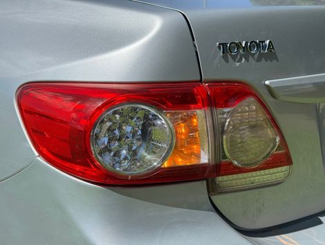 Toyota Corolla XEi 2.0 Flex 16V Aut.