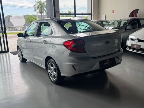 Ford Ka 1.5 Sedan SE Plus 12V Flex 4p Aut.
