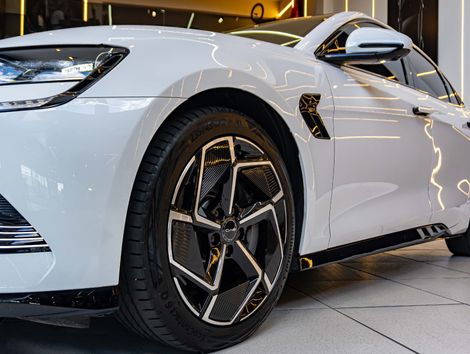 BYD Seal (Elétrico)