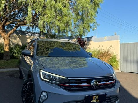 VolksWagen Nivus Highline 1.0 200 TSI Flex Aut.