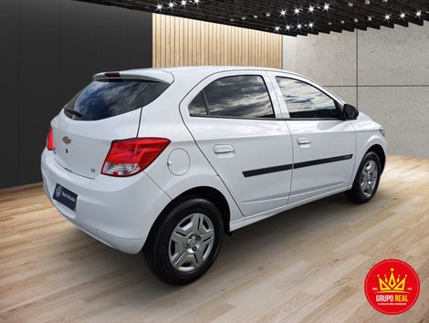 Chevrolet ONIX HATCH LT 1.0 8V FlexPower 5p Mec.