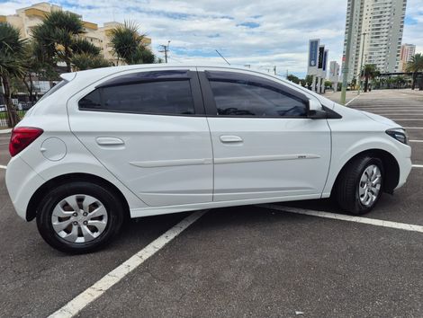 Chevrolet ONIX HATCH LT 1.0 8V FlexPower 5p Mec.