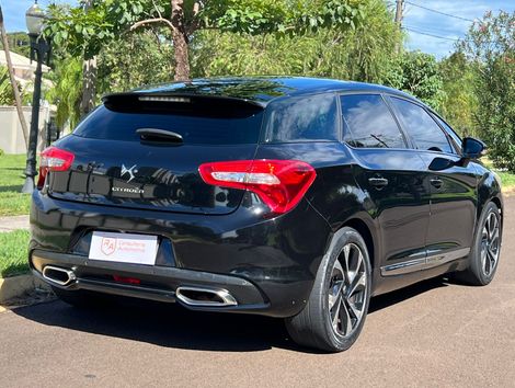 Citroën DS5 1.6 Turbo 16V 5p Aut.