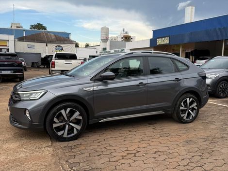 VolksWagen Nivus Highline 1.0 200 TSI Flex Aut.