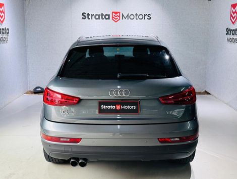 Audi Q3 Prest. 1.4 TFSI Flex/Prest. S-tronic