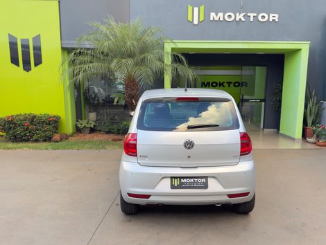VolksWagen Fox 1.6 Mi Total Flex 8V 5p