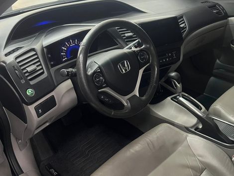 Honda Civic Sedan LXR 2.0 Flexone 16V Aut. 4p