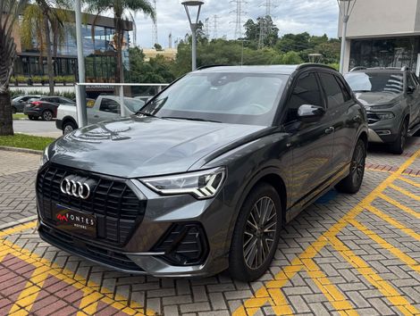 Audi Q3 Perf. Black 2.0 TFSI Tiptr. Quattro