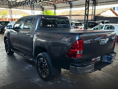 Toyota Hilux CD SRV 4x4 2.8 TDI Diesel Aut.