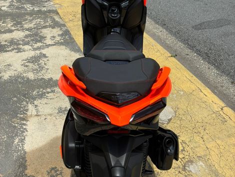 YAMAHA XMAX 250 ABS