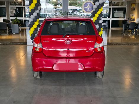 Toyota ETIOS X 1.3 Flex 16V 5p Aut.