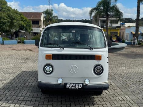 VolksWagen Kombi Standard/ Luxo/ Série Prata