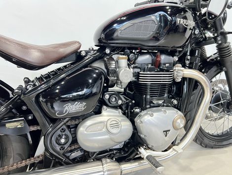 TRIUMPH BONNEVILLE BOBBER 1200cc