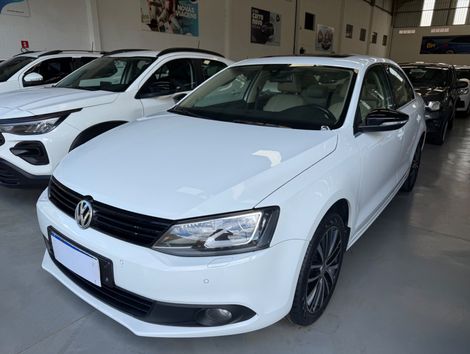 VolksWagen JETTA Highline 2.0 TSI 16V 4p Tiptronic