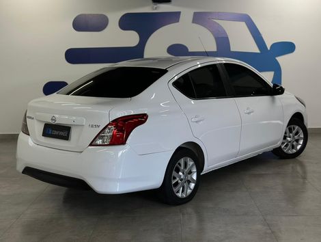 Nissan VERSA SV 1.6 16V FlexStart 4p Mec.