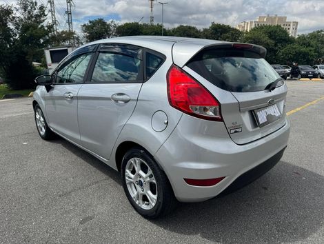 Ford Fiesta 1.6 16V Flex Aut. 5p