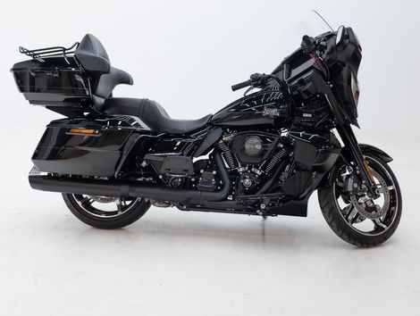 Harley STREET GLIDE ULTRA FLHXU