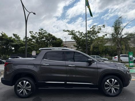 Fiat Toro Volcano 1.3 T270 4x2 Flex Aut.