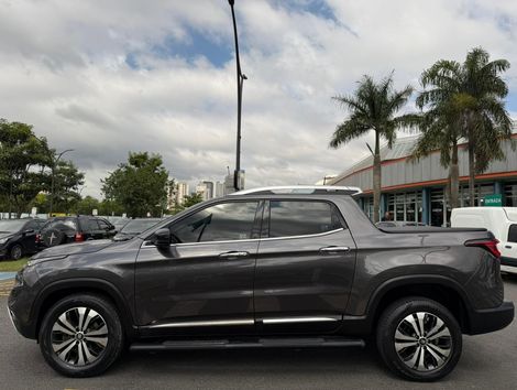 Fiat Toro Volcano 1.3 T270 4x2 Flex Aut.