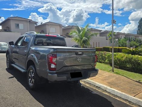Nissan Frontier XE CD 4x4 2.3 Bi-TB Diesel Aut.