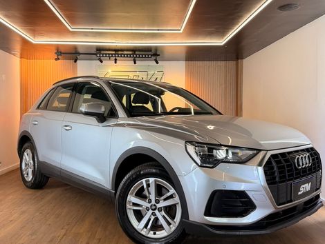 Audi Q3 Prest. 1.4 TFSI Flex/Prest. S-tronic