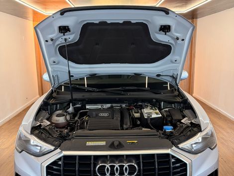 Audi Q3 Prest. 1.4 TFSI Flex/Prest. S-tronic